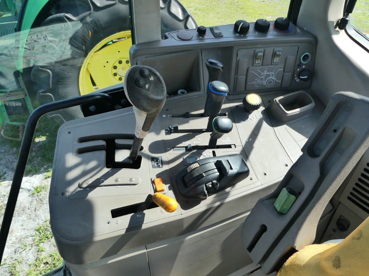 2012-john-deere-6430-image-13