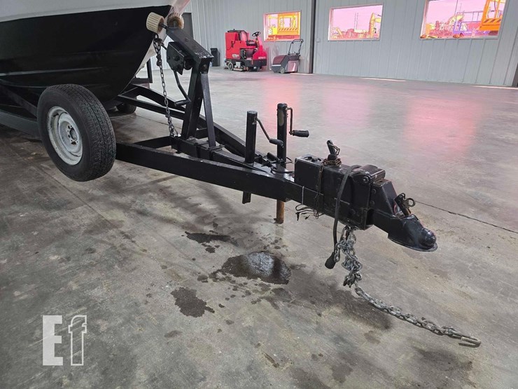 trailer-mounted-boat-image-32