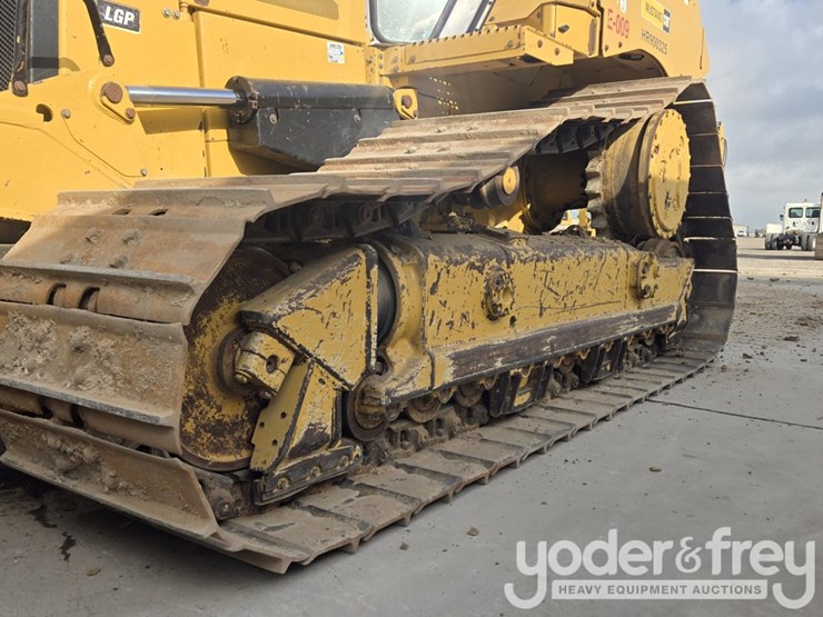 2019-caterpillar-d6-lgp-image-10