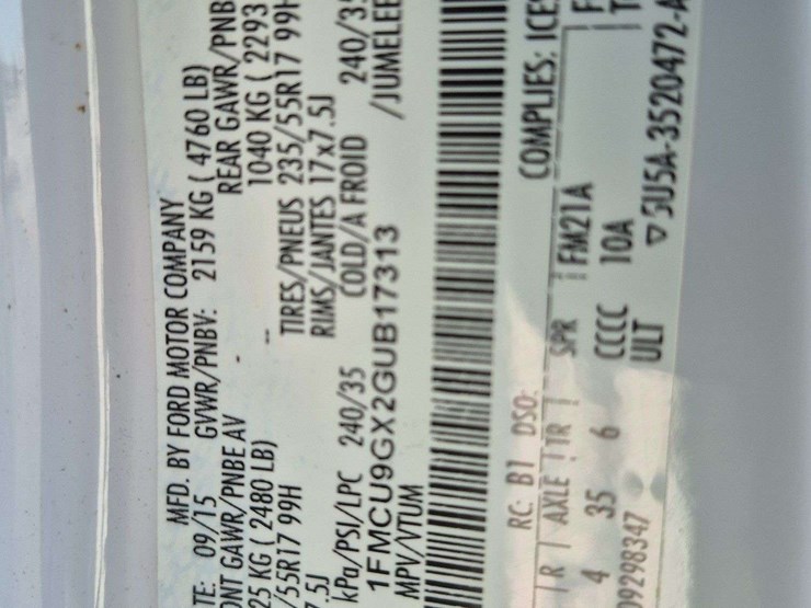 2016-ford-escape-image-18