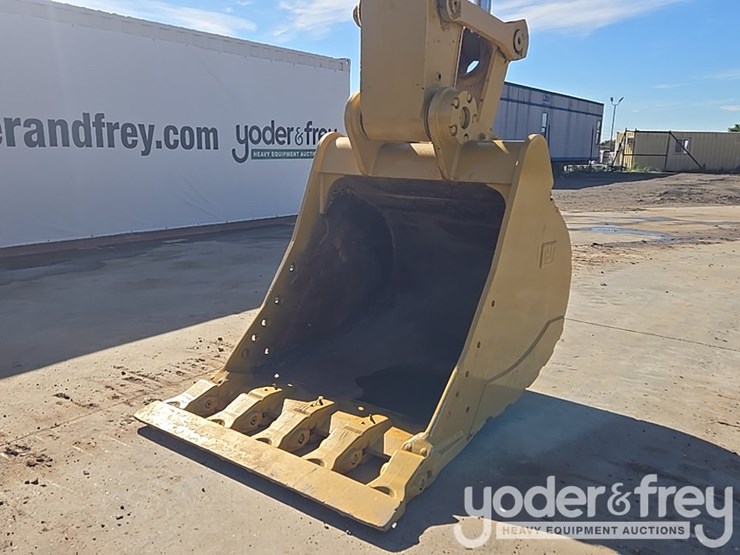 2019-caterpillar-336-image-25