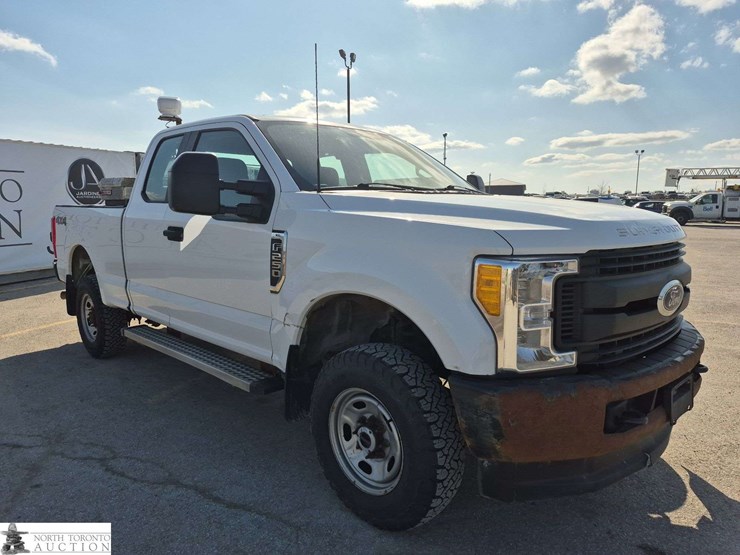 2017-ford-f250-image-3