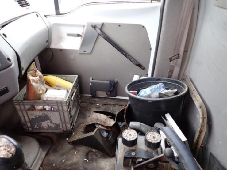 1999-sterling-l9513-image-20