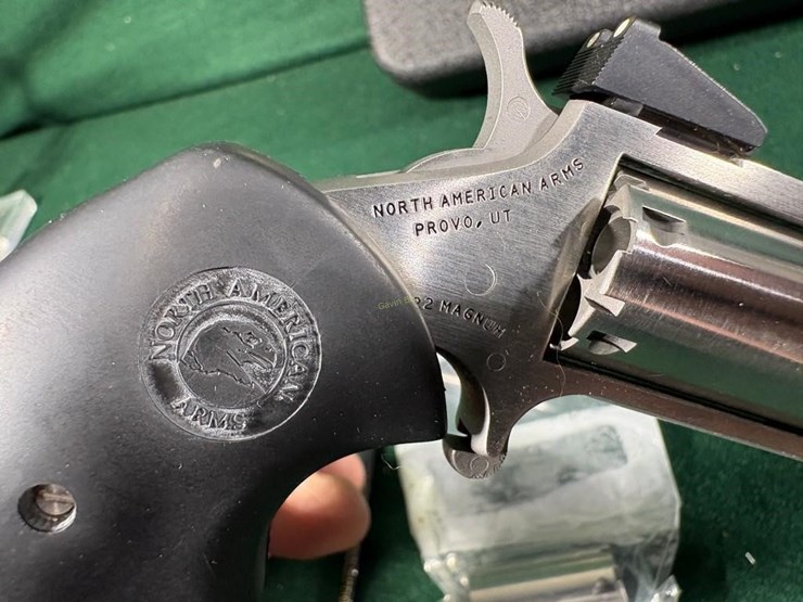 north-american-arms-22-mag-revolver-image-6
