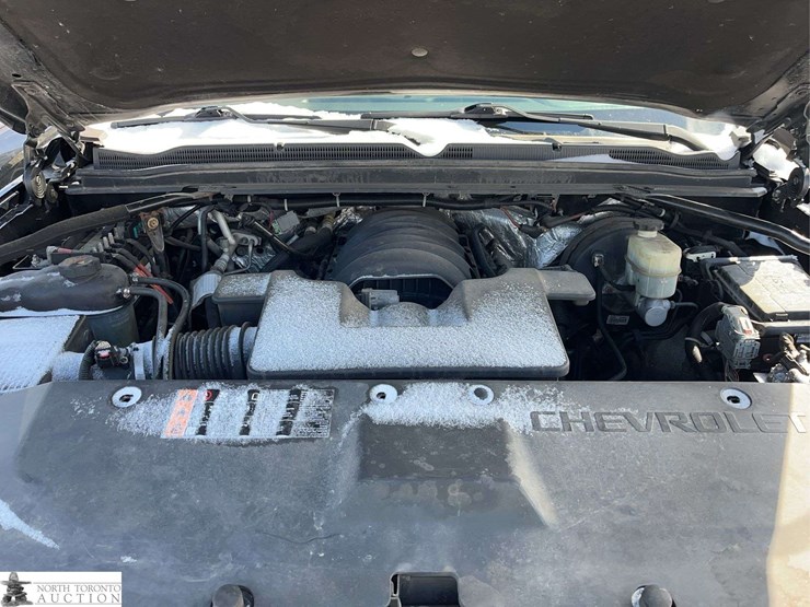 2017-chevrolet-tahoe-image-6