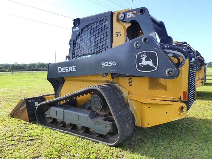 deere-325g-image-4