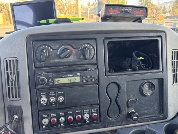 2009-vactor-2100-image-37