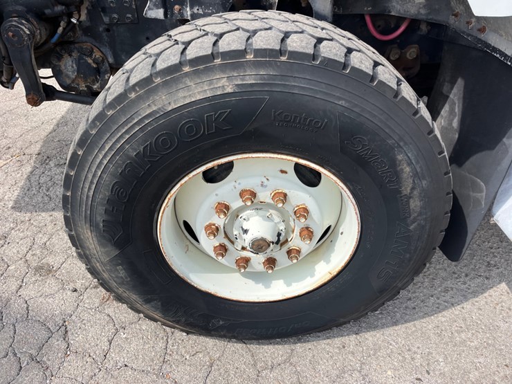 2005-international-paystar-5600i-image-12