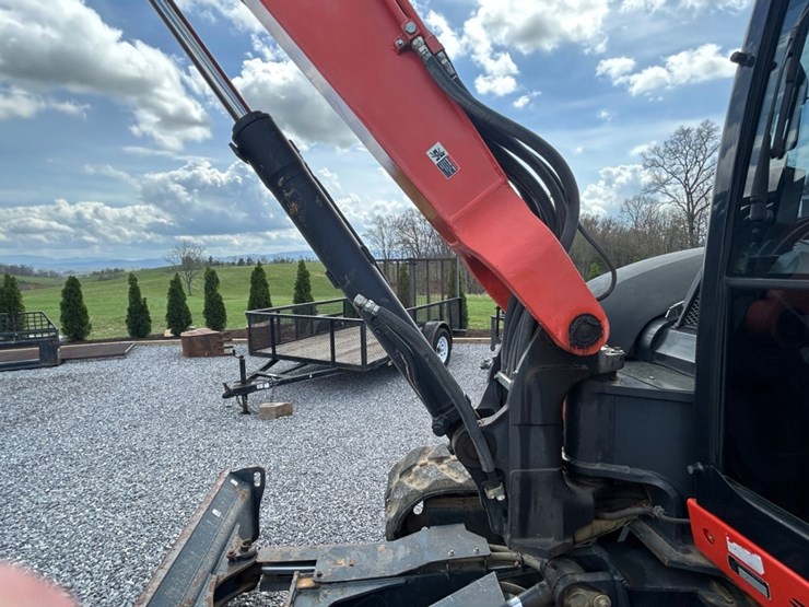 2016-kubota-kx080-4-image-16