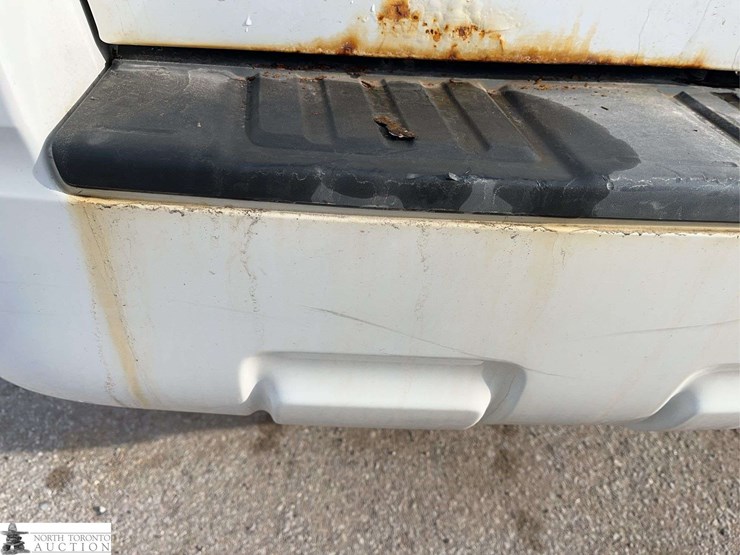 2011-ford-escape-hybrid-image-32