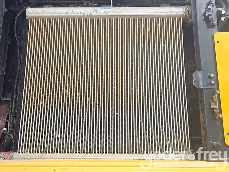 2015-komatsu-pc490-lc-11-image-63