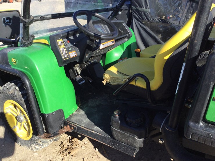 john-deere-gator-image-5