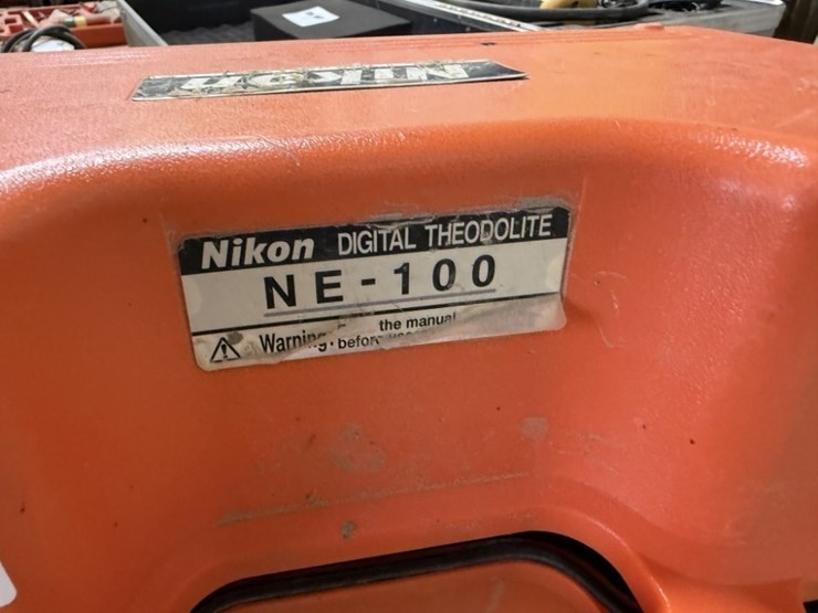 nikon-ne-100-digital-theodolite-image-9