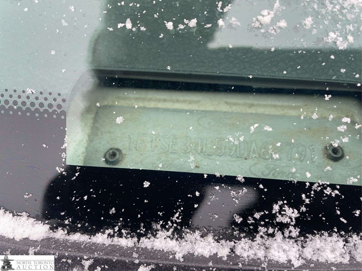 2009-ford-cargo-image-9