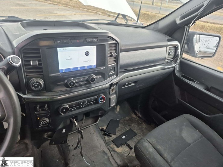 2021-ford-f150-image-16