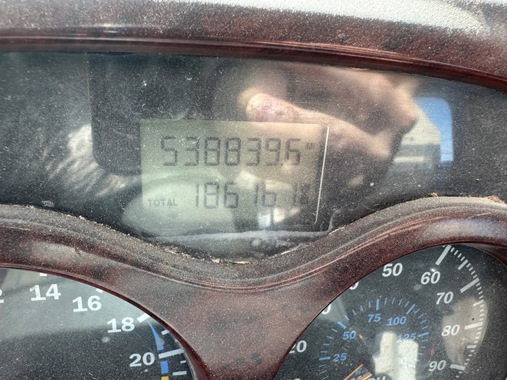 2005-mack-chn613-image-9