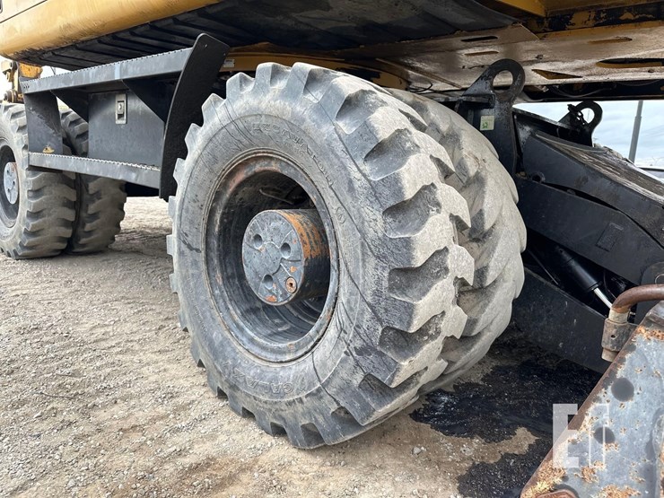 2008-caterpillar-m322d-image-30