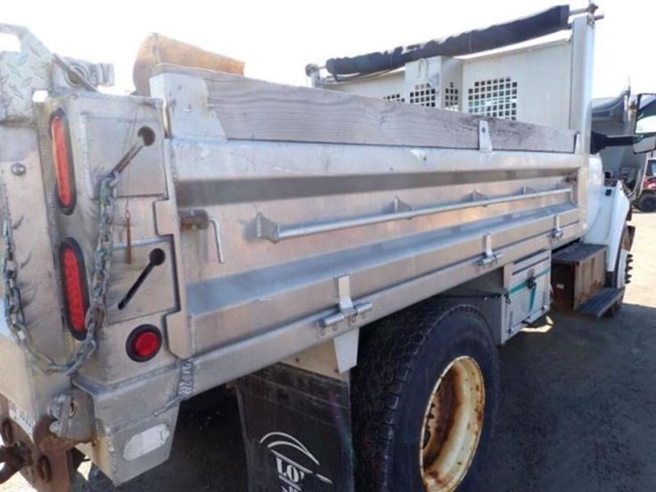 2016-ford-f650-image-47