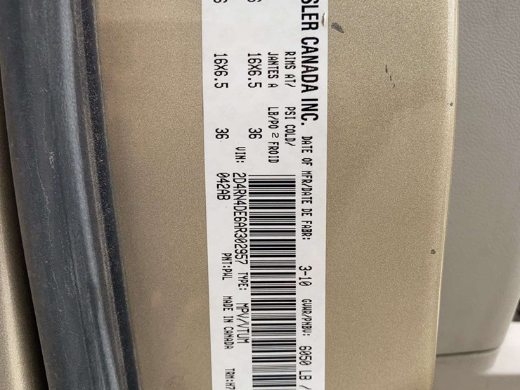 2010-dodge-grand-caravan-se-image-15