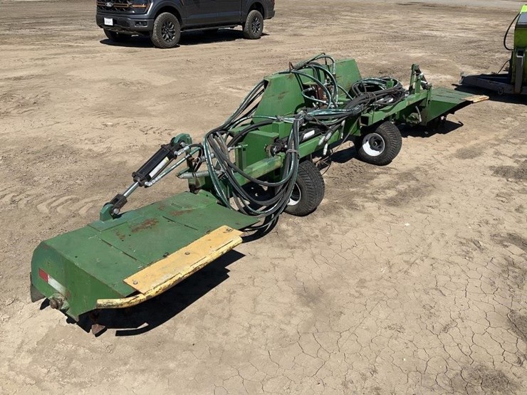 rinieri-"style"-6'-hyd.-berm-flail-mower-attach.-image-2