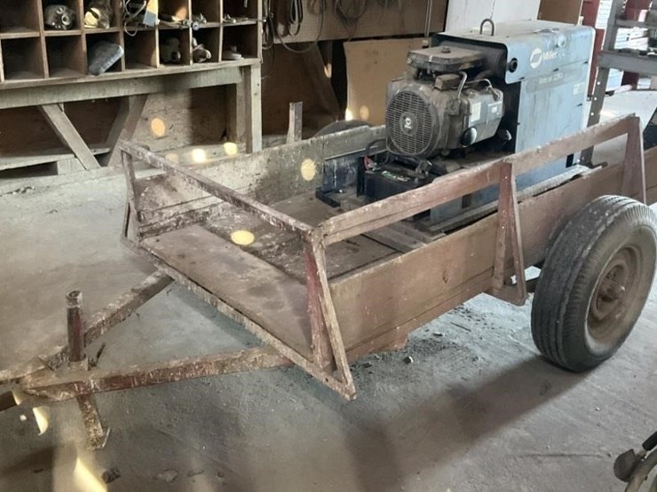 miller-bobcat-225g-image-1