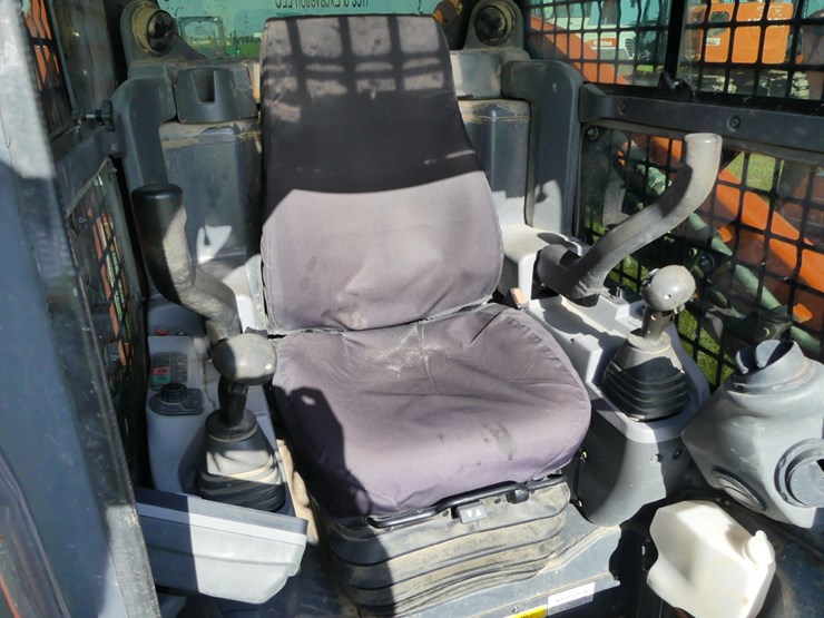 2024-kubota-svl75-3-image-12