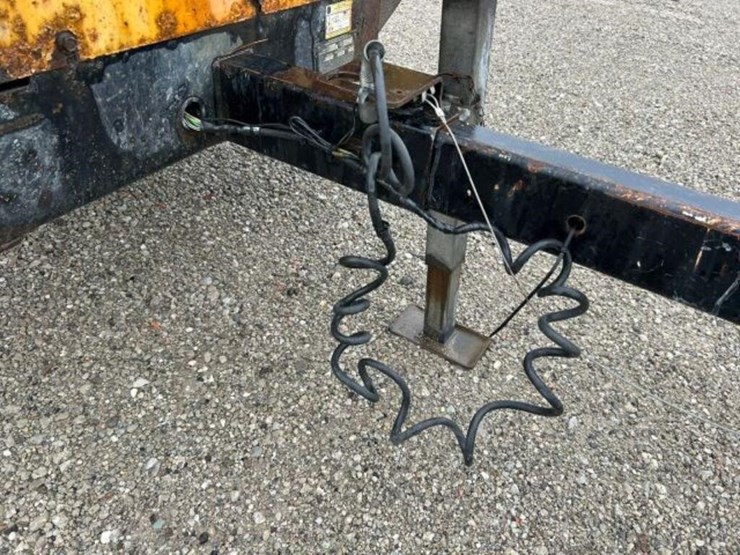 2016-vermeer-bc1000xl-image-14