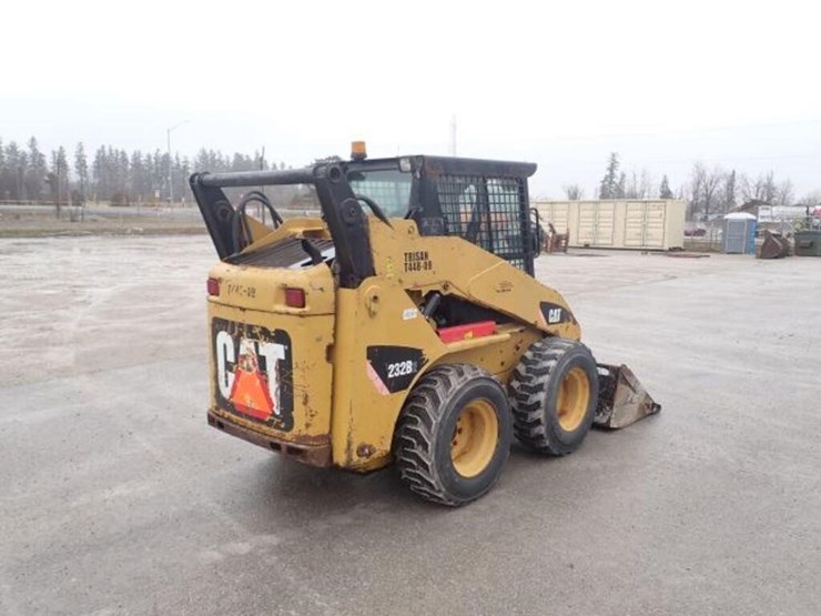 2009-caterpillar-232b-image-5