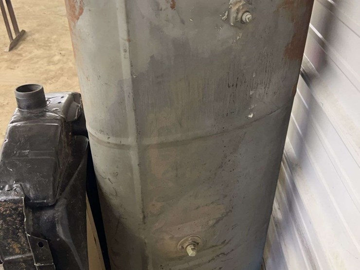 radiator,-fuel-tank-and-other-parts-image-20