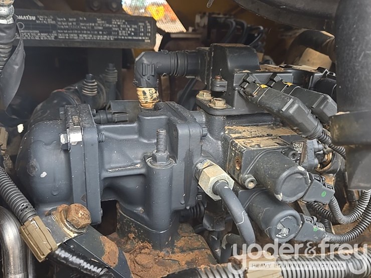 2014-komatsu-d61px-23-image-77