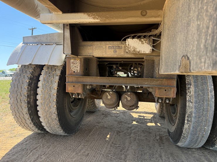 2011-brenner-tank-200bbl-crude-tanker-image-12