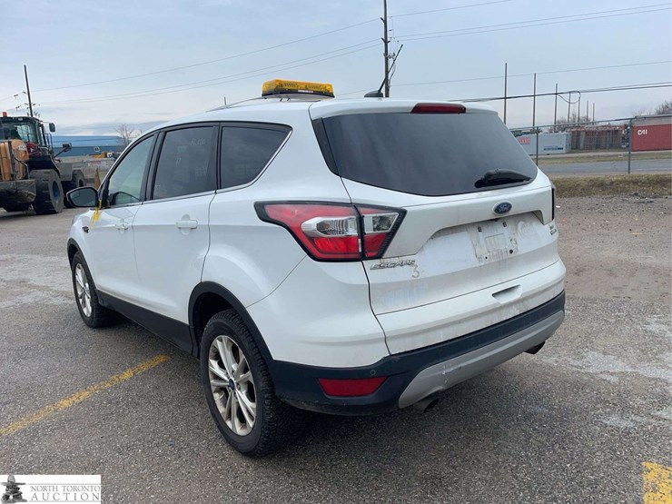 2017-ford-escape-image-7