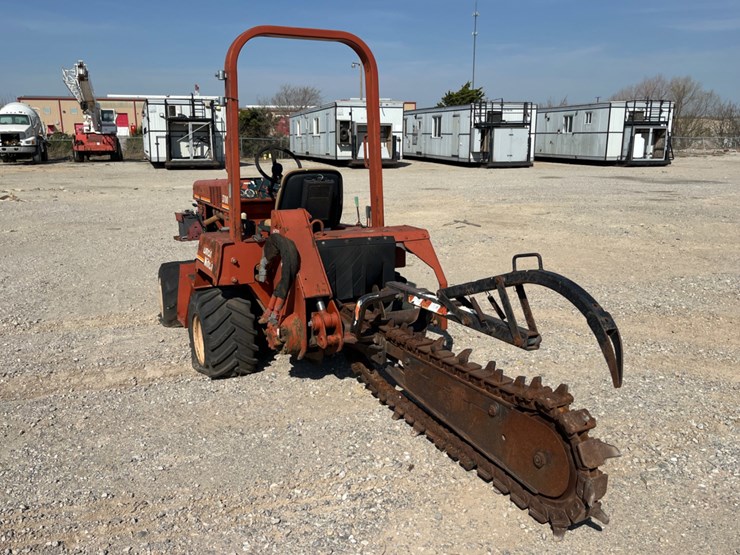 ditch-witch-3700-image-7