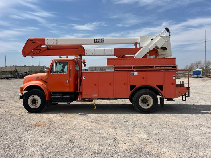 2001-international-4900-image-8