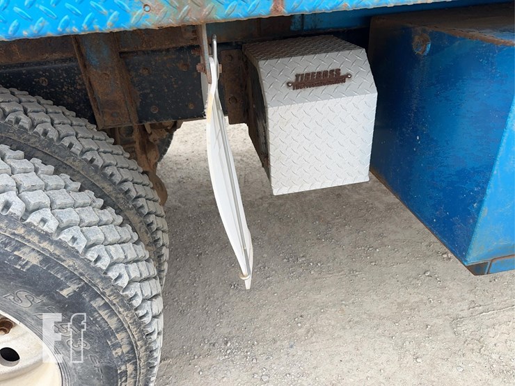 1998-kenworth-t800-image-18