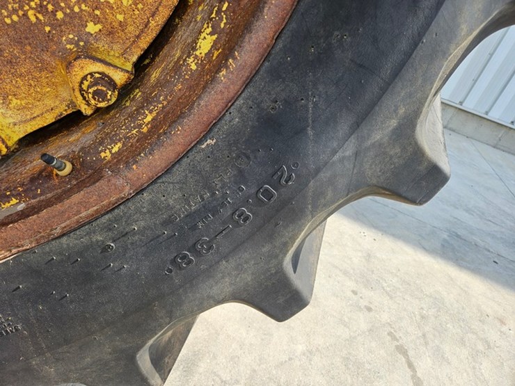 1982-john-deere-4240-image-42