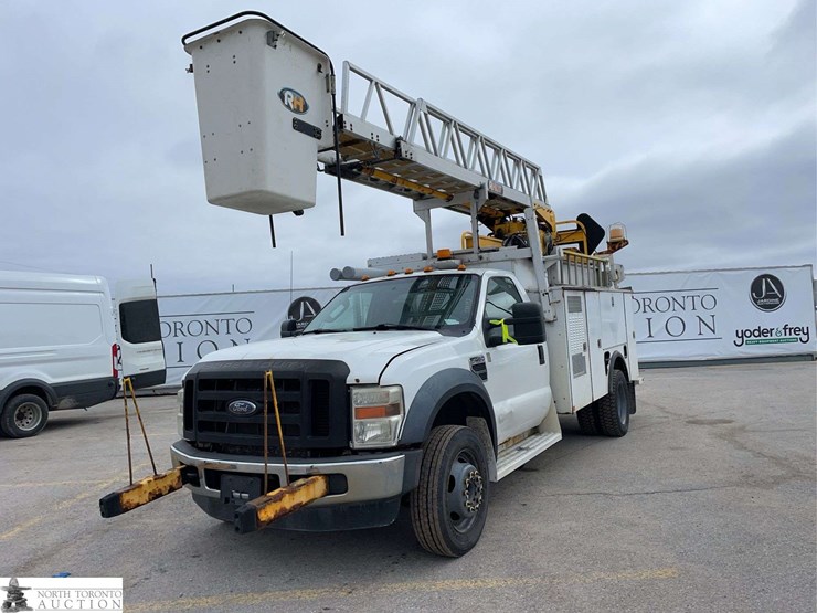 2009-ford-f450-image-1