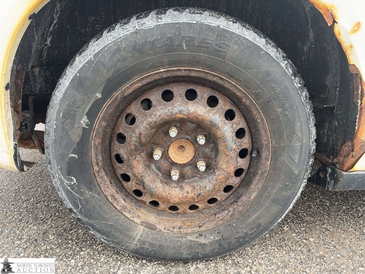 2011-dodge-grand-caravan-se-image-39