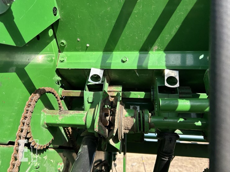 2004-john-deere-1590-image-42