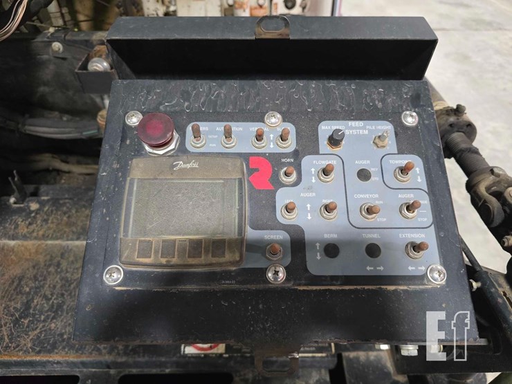 2017-roadtec-rp190e-image-13