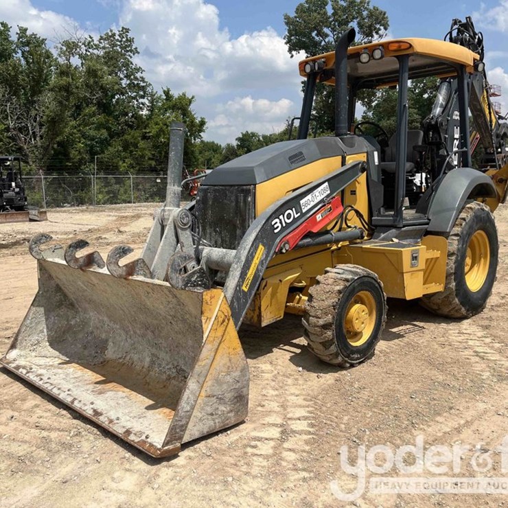 2019 DEERE 310L