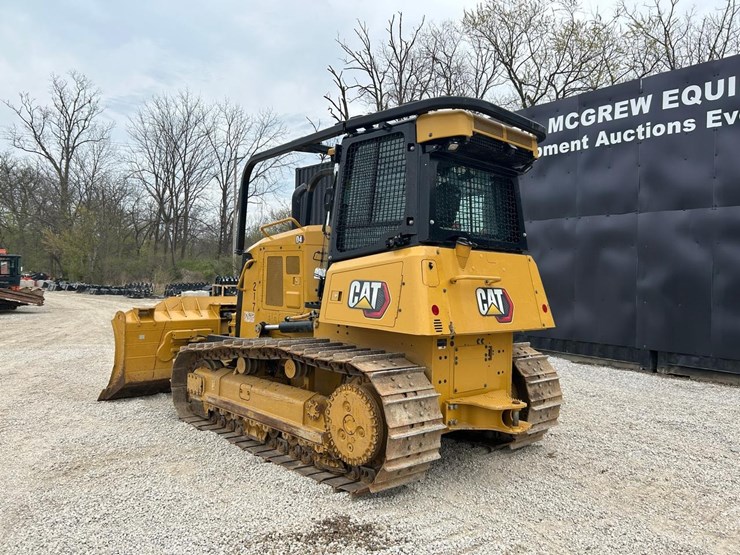 2021-caterpillar-d4-image-2