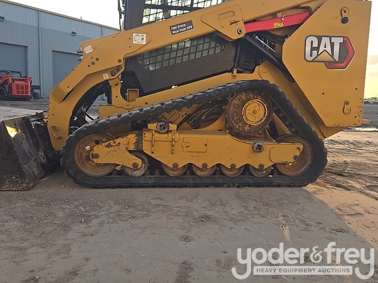 2022-caterpillar-289d3-image-9
