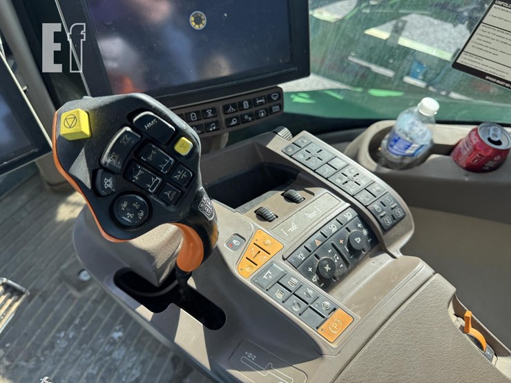 2019-john-deere-r4038-image-31