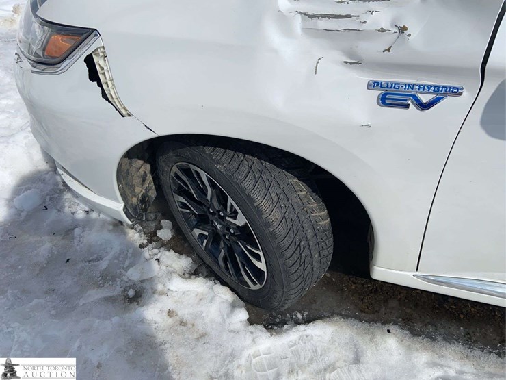 2018-mitsubishi-outlander-image-33