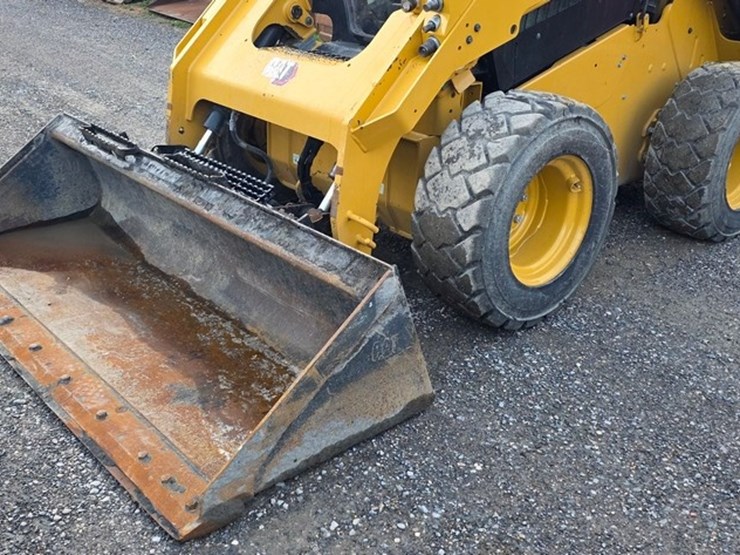 2022-caterpillar-272d3-image-33