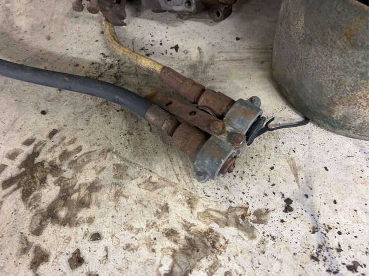 radiator,-fuel-tank-and-other-parts-image-4