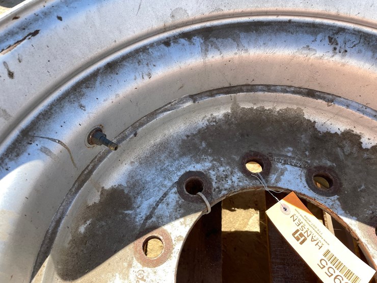 #3955-•-(2)-22.5-steel-semi-rims-image-11