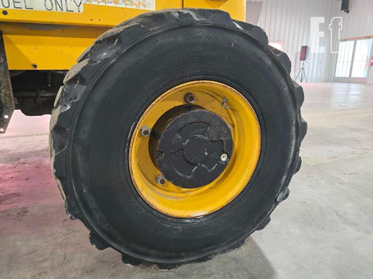 2008-jcb-930-image-24