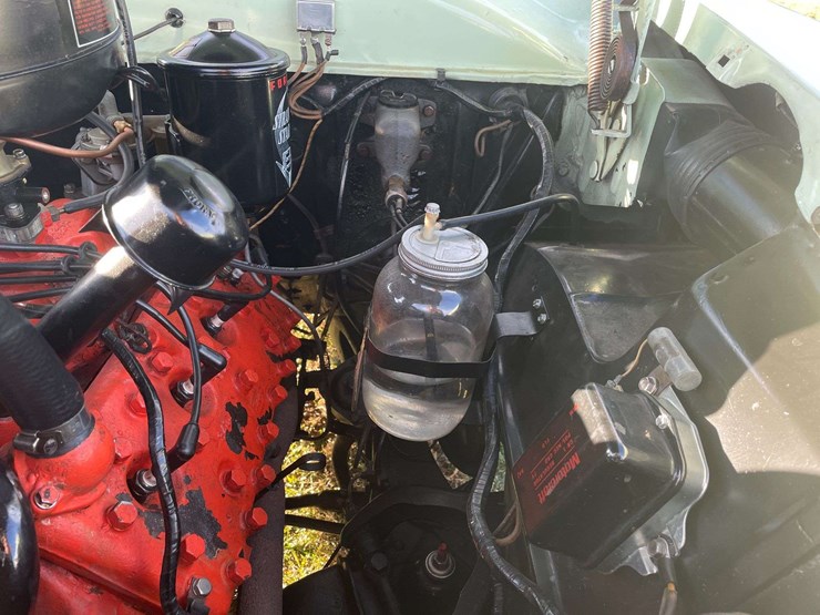 1953-ford-customline-sedan-image-93